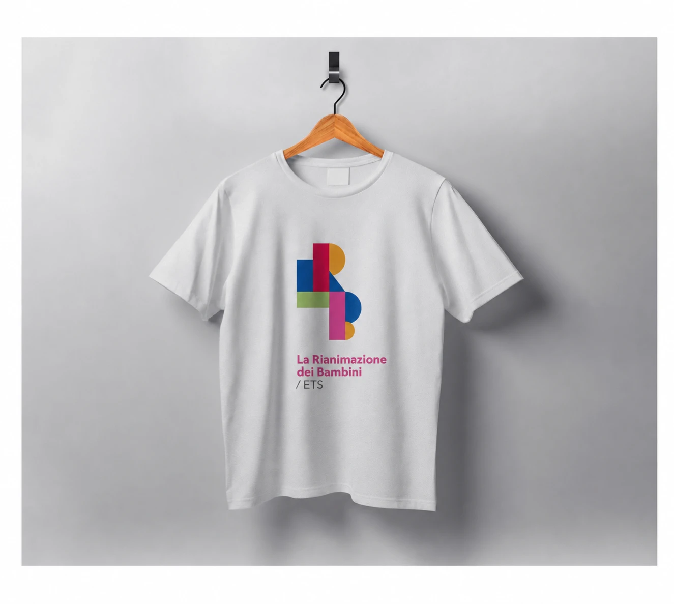 T-shirt bianca La Rianimazione dei Bambini ETS